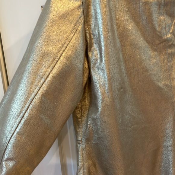 Chico’s Size 2 (12/14) Gold Leather 3/4 Sleeve Jacket. Fully Lined. - Picture 7 of 11